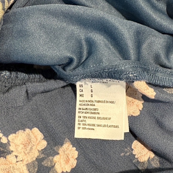 American Eagle Outfitters Blue Floral romper - Picture 11 of 12